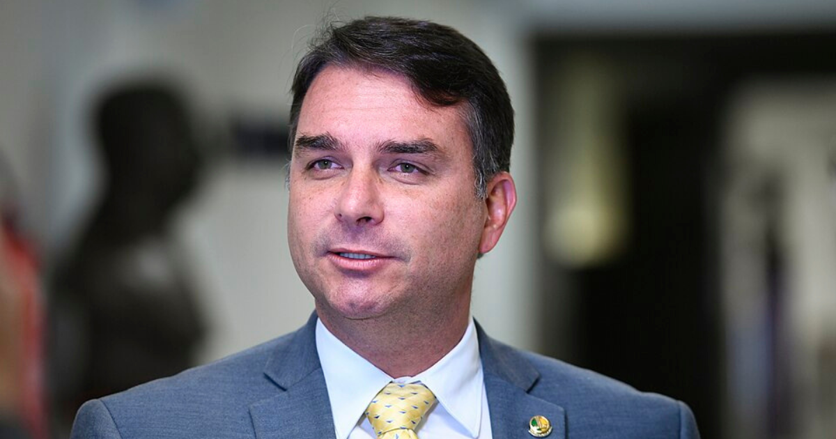 Senador e candidato à presidência, Flávio Bolsonaro, do Partido Liberal (PL)