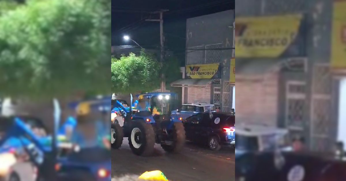 Tratores na manifestação pró Flávio em Sousa, 24 de outubro de 2026